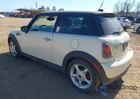 2007 Mini Cooper из США, поврежденный, VIN WMWMF33547TT52321